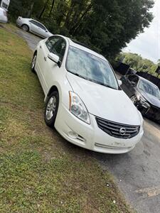 2011 Nissan Altima 2.5 S - Photo 2 - Westport, MA 02790