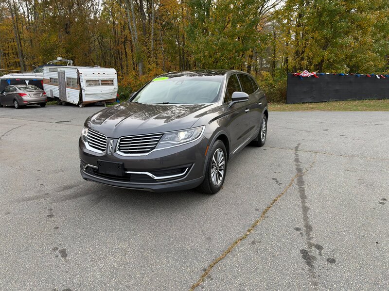 2017 Lincoln MKX Reserve   - Photo 1 - Westport, MA 02790