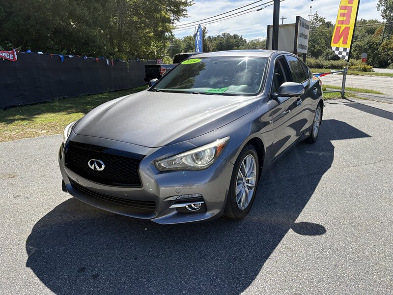 2014 INFINITI Q50