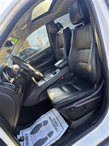 2012 Jeep Grand Cherokee Laredo   - Photo 9 - Westport, MA 02790