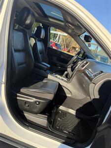 2012 Jeep Grand Cherokee Laredo   - Photo 10 - Westport, MA 02790
