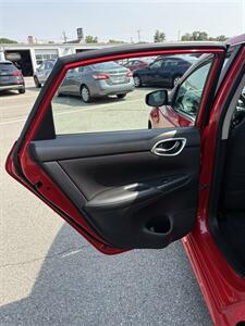 2017 Nissan Sentra SR TURBO   - Photo 7 - Westport, MA 02790