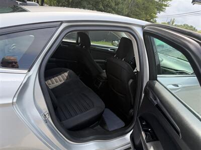 2013 Ford Fusion SE - Photo 7 - Westport, MA 02790
