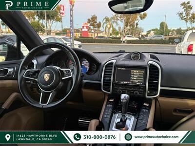 2016 Porsche Cayenne S   - Photo 29 - Lawndale, CA 90260