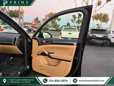 2016 Porsche Cayenne S   - Photo 20 - Lawndale, CA 90260