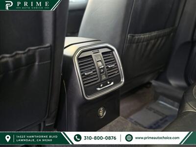 2018 Porsche Macan S   - Photo 18 - Lawndale, CA 90260
