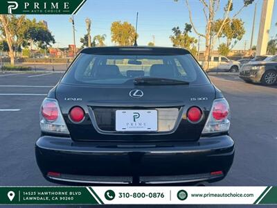 2005 Lexus IS 300 SportCross - Photo 6 - Lawndale, CA 90260