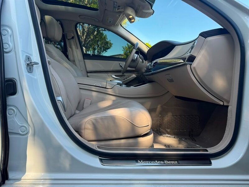 2015 Mercedes-Benz S-Class S550 - Photo 12