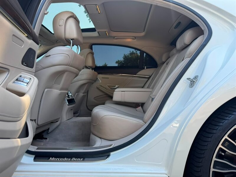 2015 Mercedes-Benz S-Class S550 - Photo 10