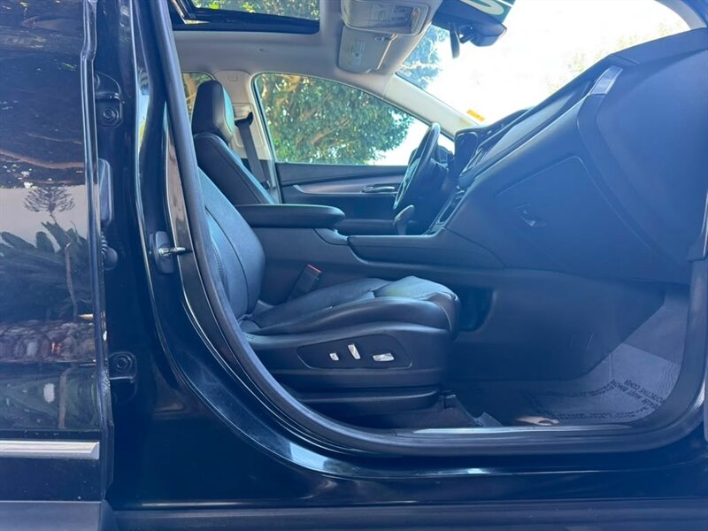 2017 Cadillac XT5 Luxury - Photo 22