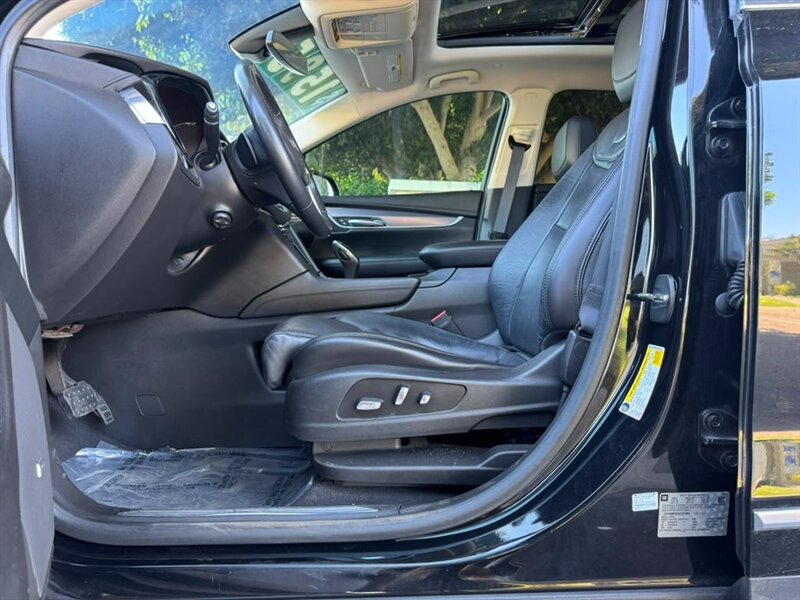 2017 Cadillac XT5 Luxury - Photo 19