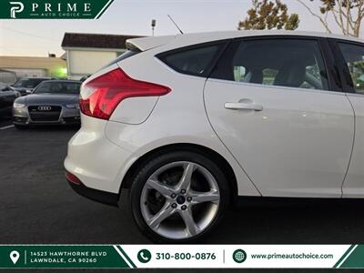 2014 Ford Focus Titanium With Backup Camera - Photo 11 - Lawndale, CA 90260
