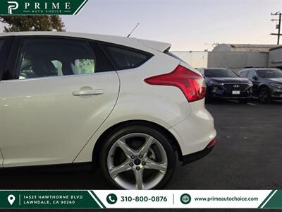 2014 Ford Focus Titanium With Backup Camera - Photo 10 - Lawndale, CA 90260