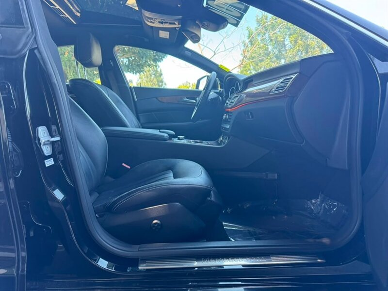2012 Mercedes-Benz CLS-Class CLS550 - Photo 19