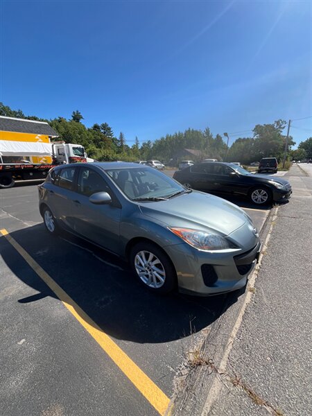 2013 Mazda Mazda3 i Touring i Touring   - Photo 1 - Windham, ME 04062
