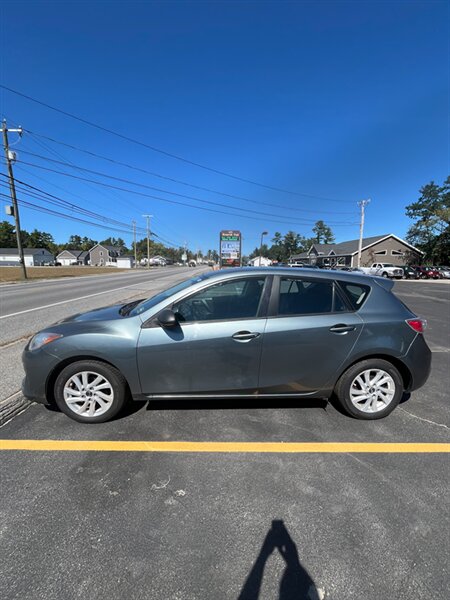 2013 Mazda Mazda3 i Touring i Touring - Photo 4 - Windham, ME 04062