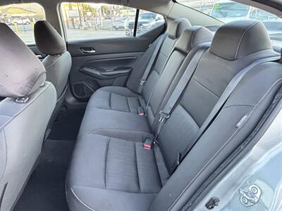 2022 Nissan Altima 2.5 SV - Photo 13 - Arleta, CA 91331