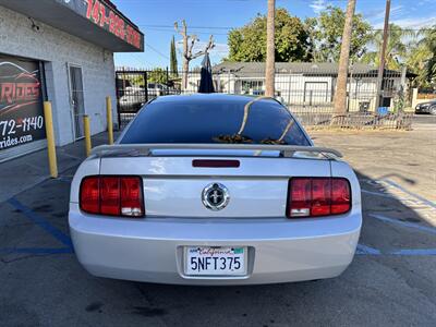 2005 Ford Mustang V6 Deluxe - Photo 22 - Arleta, CA 91331