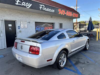 2005 Ford Mustang V6 Deluxe - Photo 23 - Arleta, CA 91331