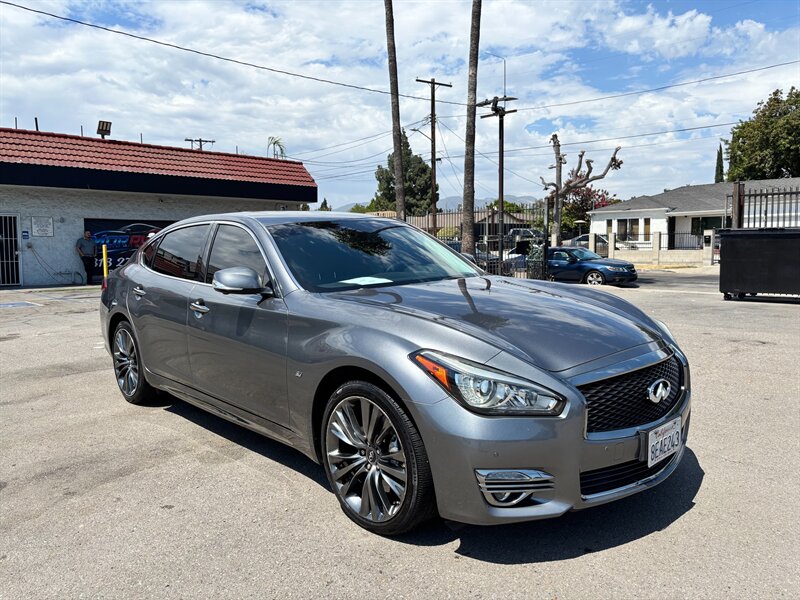 2018 INFINITI Q70L 3.7 Luxe   - Photo 1 - Arleta, CA 91331