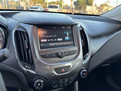 2016 Chevrolet Cruze LT Auto - Photo 15 - Arleta, CA 91331