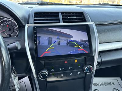 2015 Toyota Camry SE - Photo 18 - Arleta, CA 91331