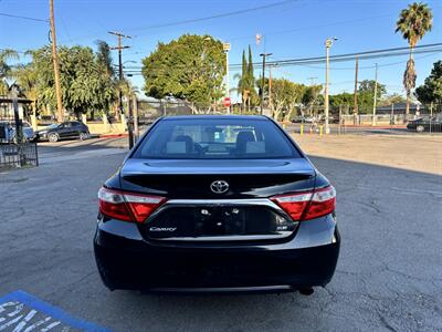 2015 Toyota Camry SE - Photo 6 - Arleta, CA 91331