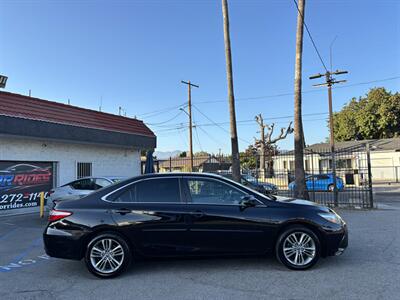 2015 Toyota Camry SE - Photo 8 - Arleta, CA 91331