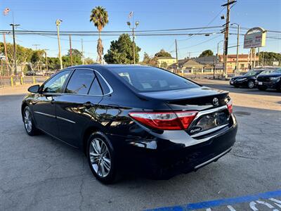 2015 Toyota Camry SE - Photo 5 - Arleta, CA 91331