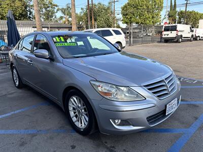 2011 Hyundai Genesis 3.8 Premium - Photo 2 - Arleta, CA 91331