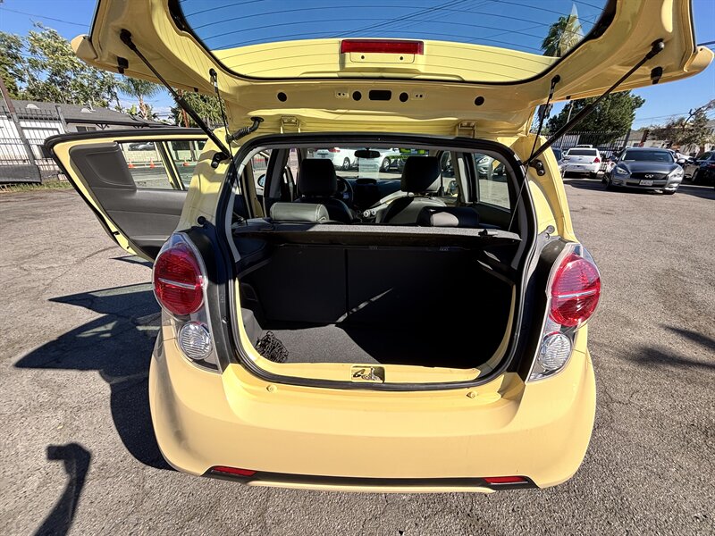 2013 Chevrolet Spark 1LT - Photo 13