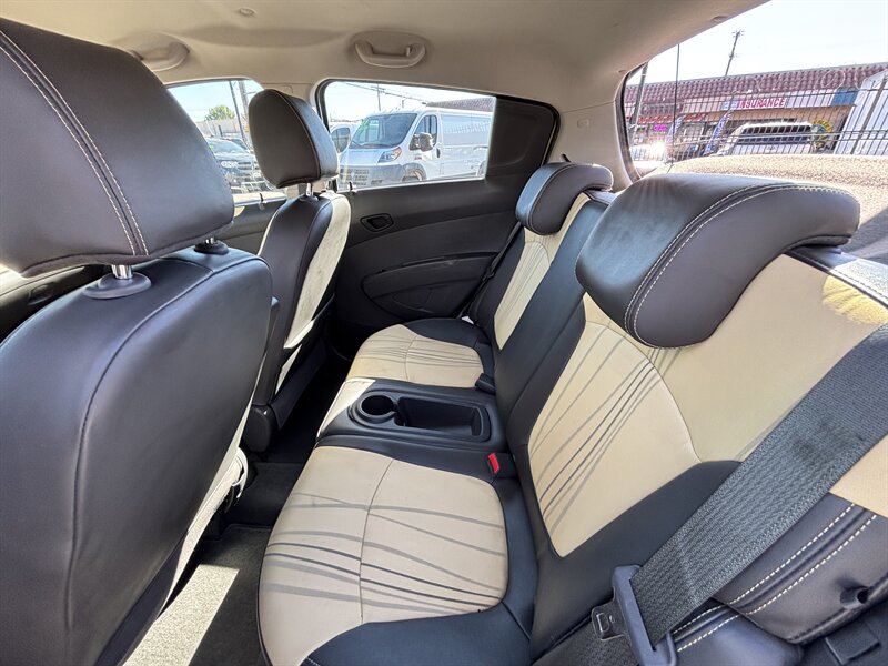 2013 Chevrolet Spark 1LT - Photo 11