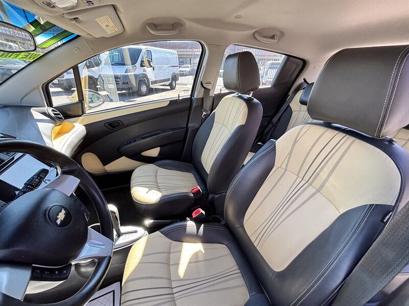 2013 Chevrolet Spark 1LT - Photo 10