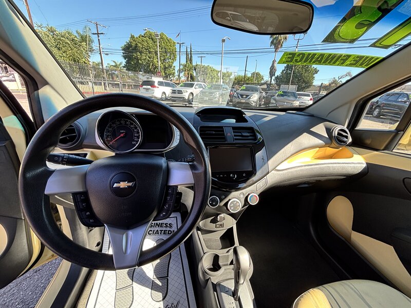 2013 Chevrolet Spark 1LT - Photo 15
