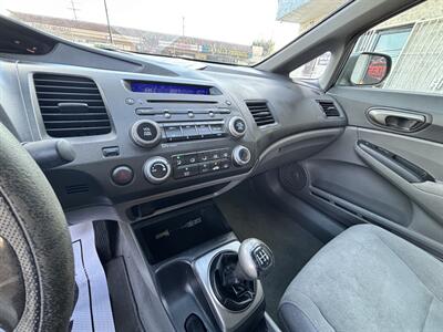2007 Honda Civic LX - Photo 15 - Arleta, CA 91331