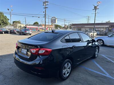 2018 Chevrolet Cruze LS Auto   - Photo 7 - Arleta, CA 91331
