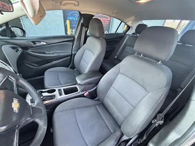 2018 Chevrolet Cruze LS Auto   - Photo 11 - Arleta, CA 91331
