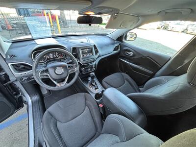 2019 Jeep Cherokee Latitude - Photo 14 - Arleta, CA 91331