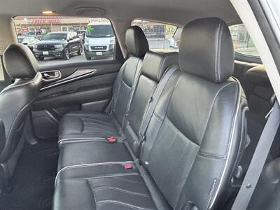 2018 INFINITI QX60 Limited - Photo 12 - Arleta, CA 91331