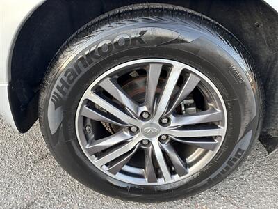2018 INFINITI QX60 Limited - Photo 9 - Arleta, CA 91331