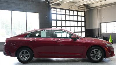 2021 Kia K5 LXS - Photo 5 - Cleveland, OH 44111