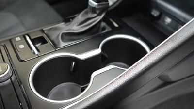 2021 Kia K5 LXS - Photo 18 - Cleveland, OH 44111