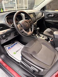2015 Jeep Cherokee Sport - Photo 11 - Cleveland, OH 44111