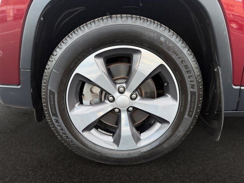 2020 Jeep Cherokee Limited - Photo 9