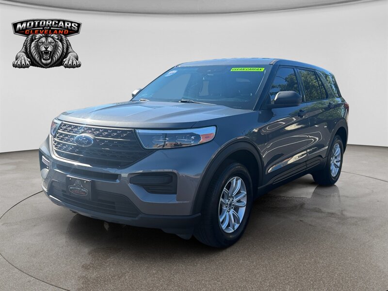2021 Ford Explorer   - Photo 1 - Cleveland, OH 44111