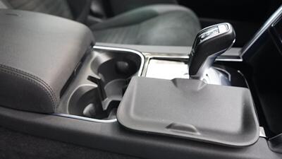 2020 Land Rover Discovery Sport P250 S   - Photo 15 - Cleveland, OH 44111