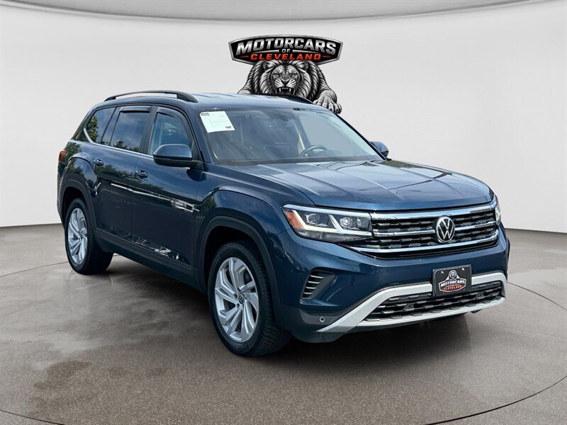 2022 Volkswagen Atlas SE w/Tech - Photo 7