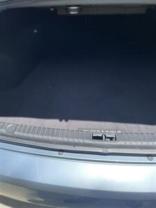 2009 Hyundai SONATA SE   - Photo 9 - Riverside, CA 92506