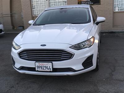 2020 Ford Fusion SE - Photo 2 - Santa Ana, CA 92704