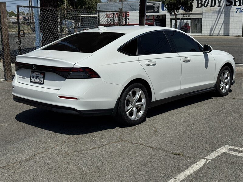 2024 Honda Accord LX - Photo 7
